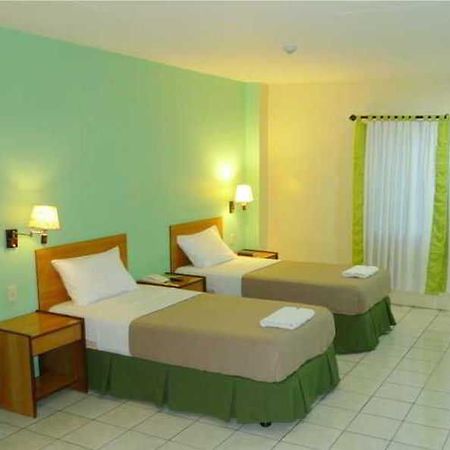 Sequoia Inn Davao City Eksteriør bilde