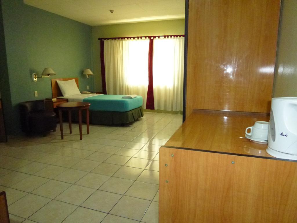 Sequoia Inn Davao City Rom bilde